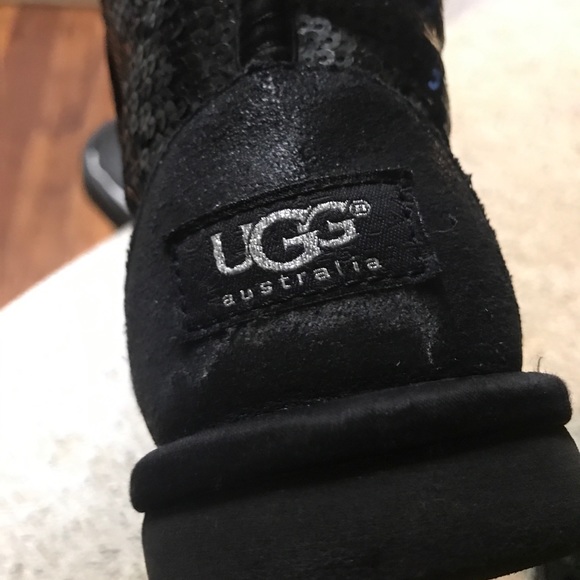 Shoes - Picture 6 of 8